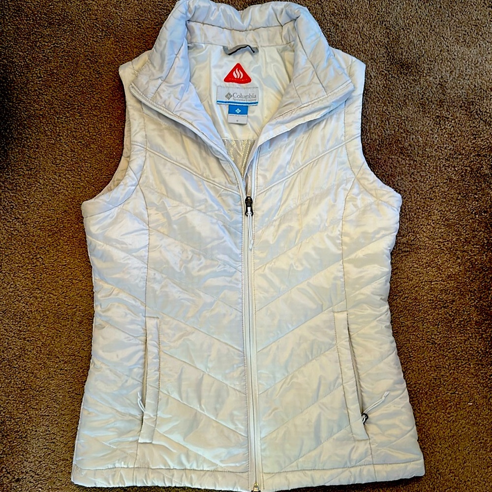 Columbia white vest
